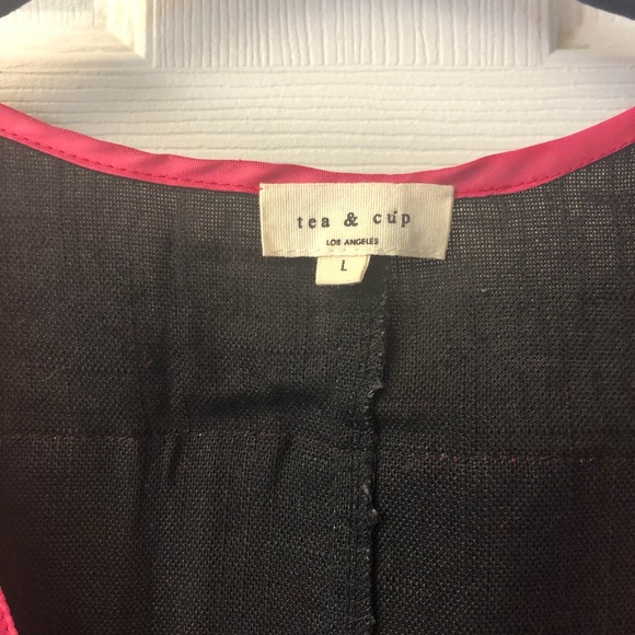 NWOT linen plunge vest - Picture 4 of 6